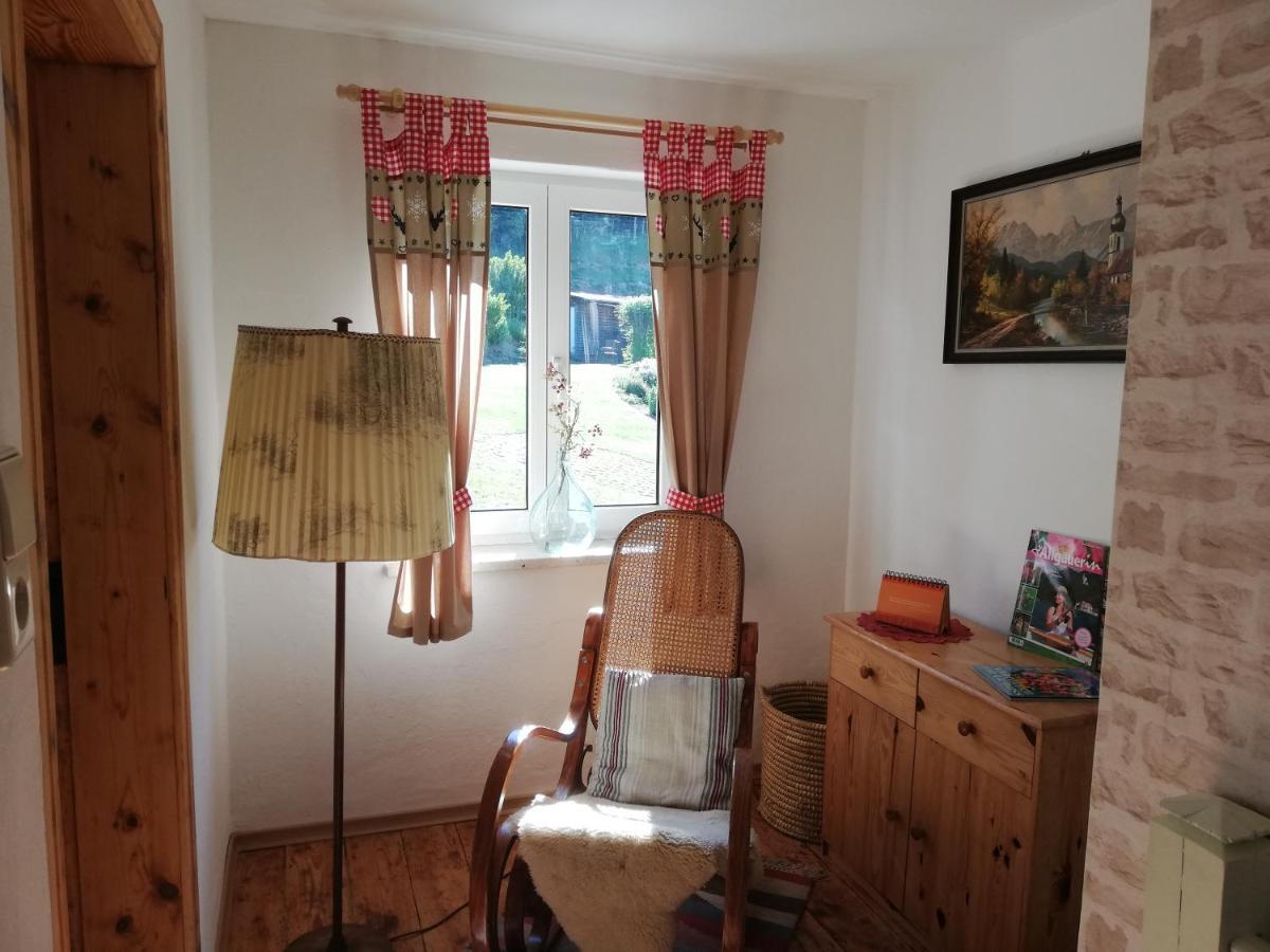 Ferienhaus Anni Rot an der Rot エクステリア 写真
