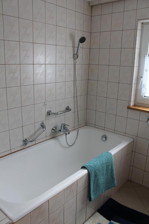 Ferienhaus Anni Rot an der Rot エクステリア 写真