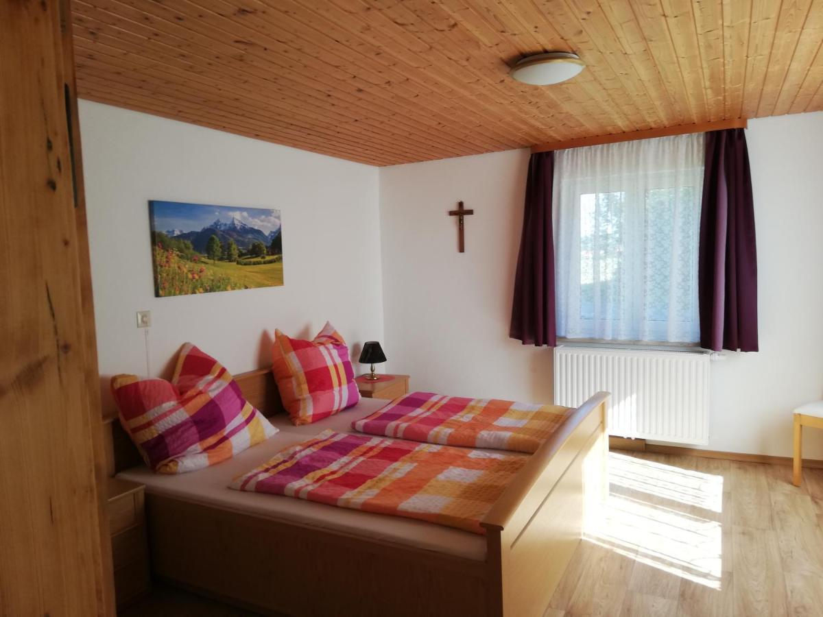 Ferienhaus Anni Rot an der Rot エクステリア 写真