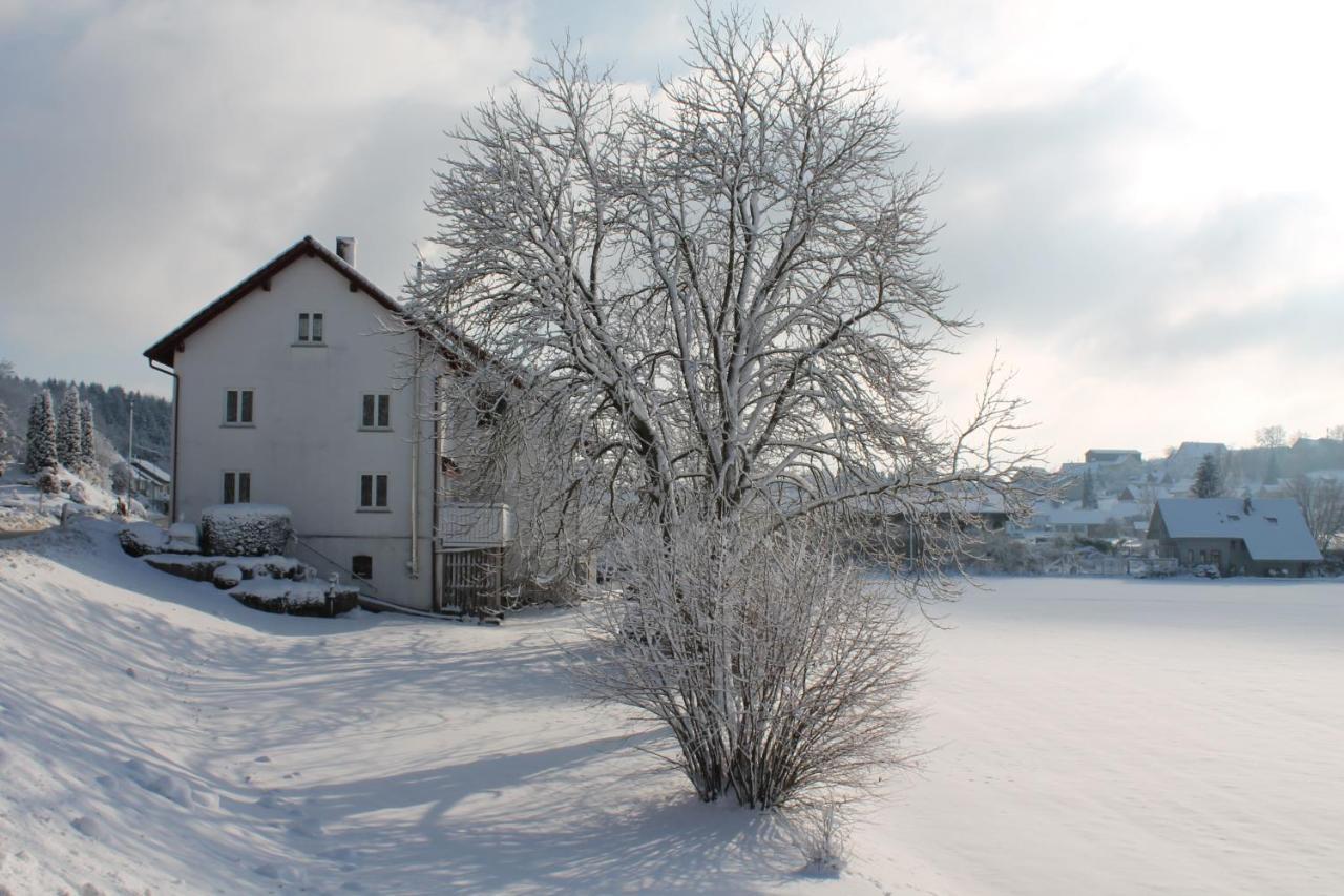 Ferienhaus Anni Rot an der Rot エクステリア 写真